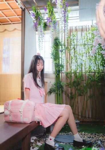 女教师 韩国_超清影视在线观看