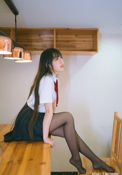 异世界迷宫生活第二季_BD英语免费观看