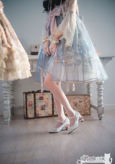 女仆库洛_2022在线观看