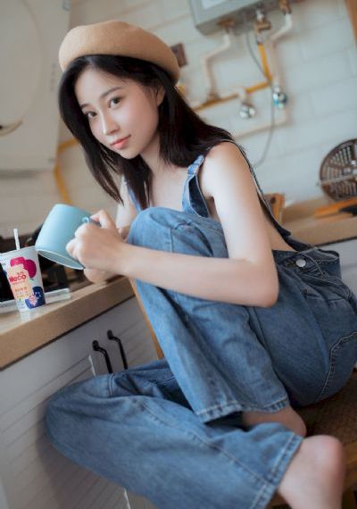 年轻的姨子_BD英语免费在线观看