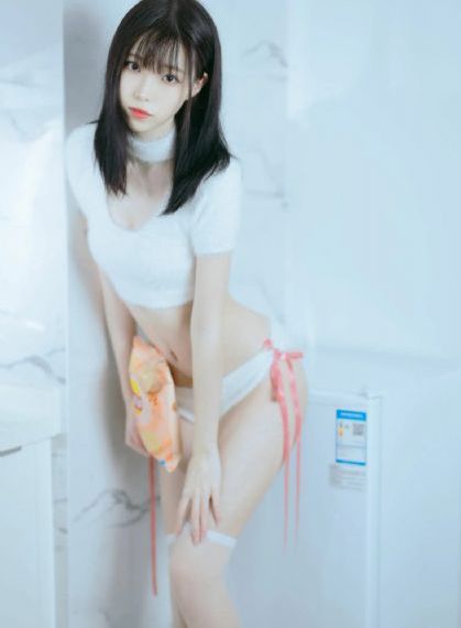 浴室狂欢在线观看_蓝光高清视频播放