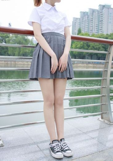 放荡闷骚小娇妻h_全集神马影院