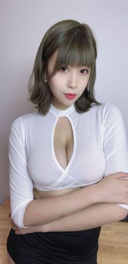 丰满的小婊孑2在线播放中文_蓝光版中文字幕包