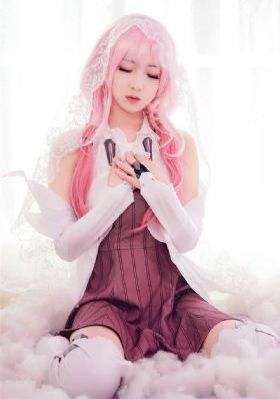 《向魔王伊布罗贾献身吧》_蓝光日韩电影在线
