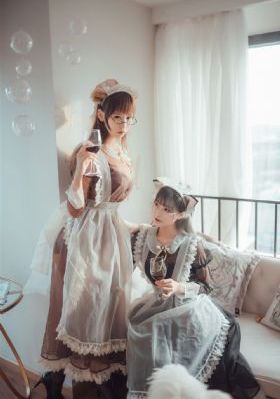 屁股又大又肥的肥岳_字幕高清版在线播放